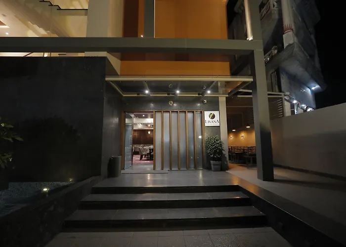 Hotel Radiance Ahilyanagar