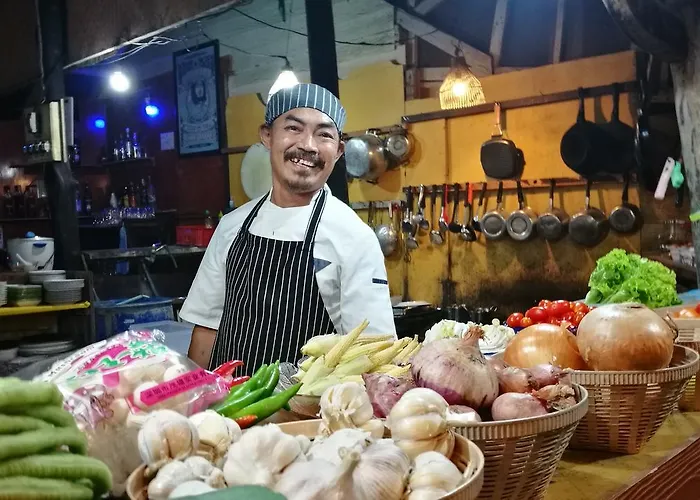 Pp Red Tuna Hut Ko Phi Phi