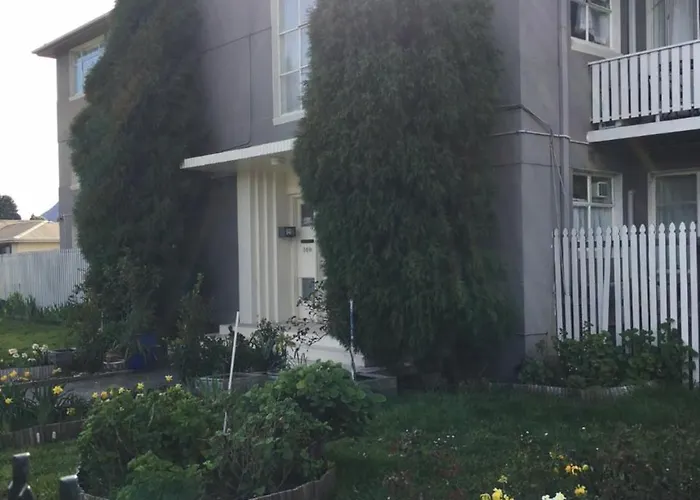 Hobart Apartments