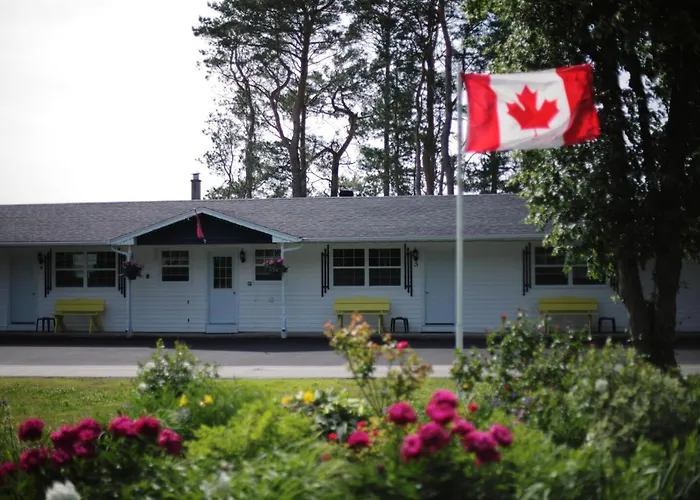 Carleton Inn & Cottages Bridgetown