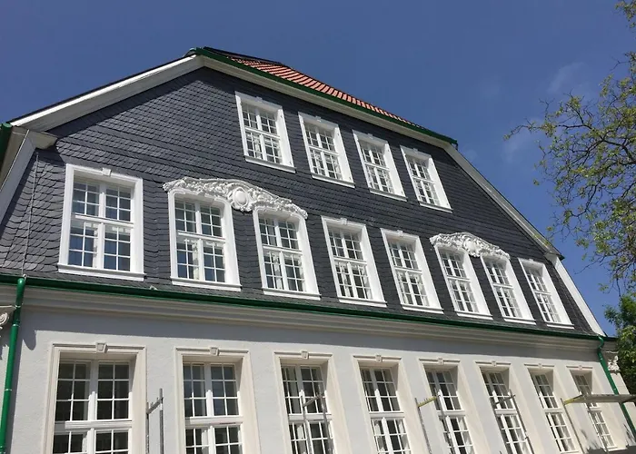Schulhaus Hotel Schwelm