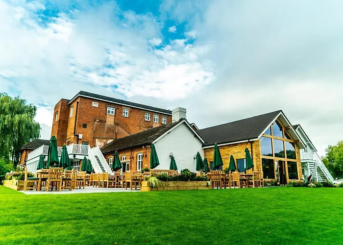 Arrow Mill- Brunning And Price Hotel Alcester