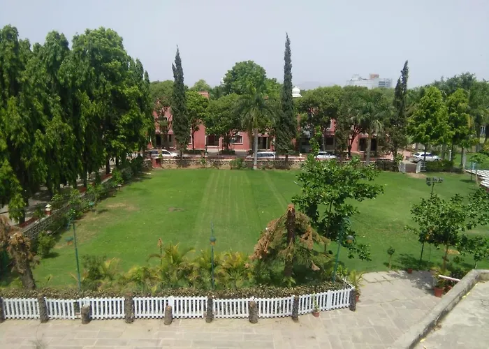 Oriental Palace Resorts Udaipur