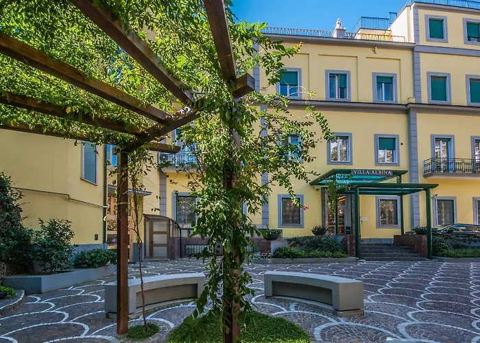 Villa Albina Nápoles