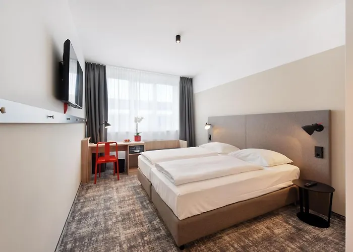 Wyndham Garden Munich Messe Hotel