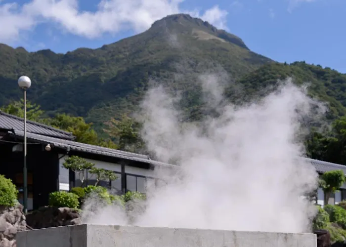 Yufuin Onsen Tsukanoma