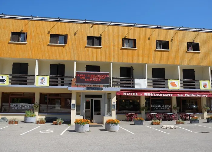 Hotel Belledonne Le Bourg-dʼOisans