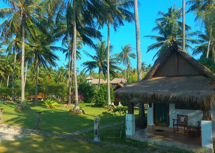 Ary'S Lagoon Bungalow & Hotel Karimunjawa