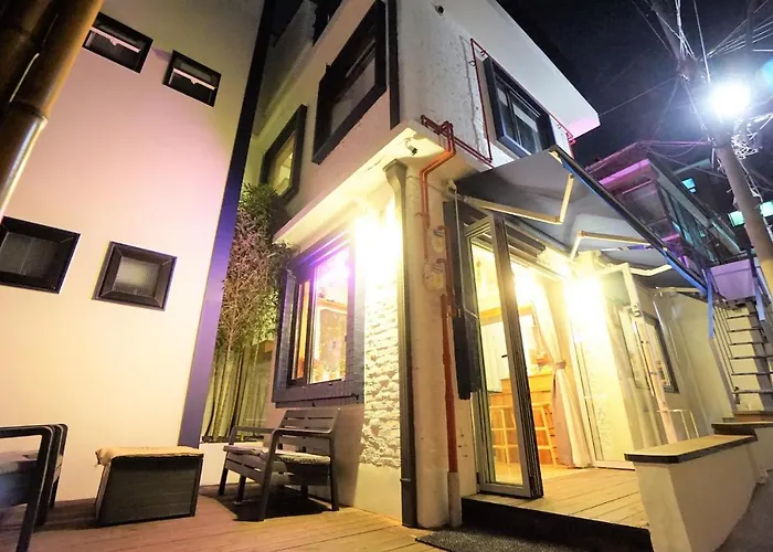 Seoulcube Ewha -Female Only Hotel