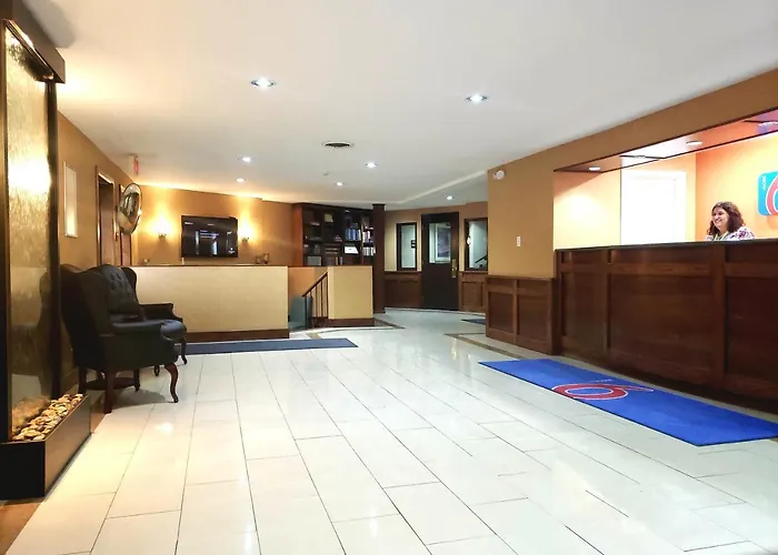 Motel 6-Trenton, On