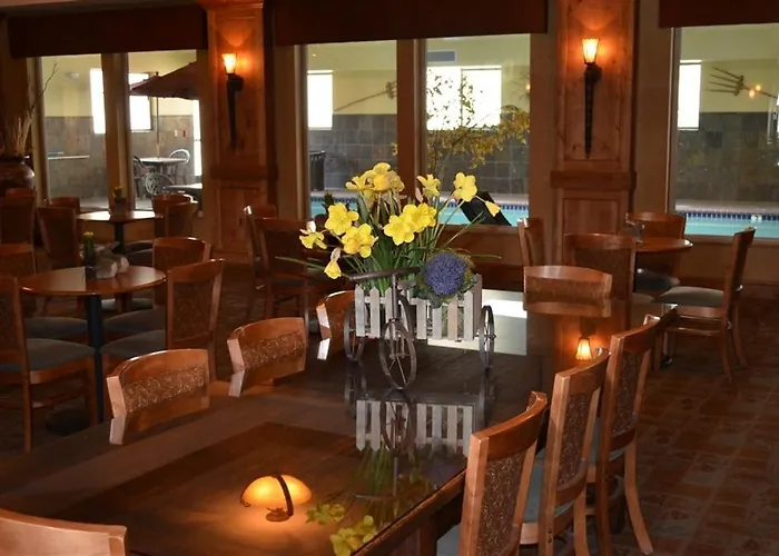 Inn At Cross Keys Station Madras