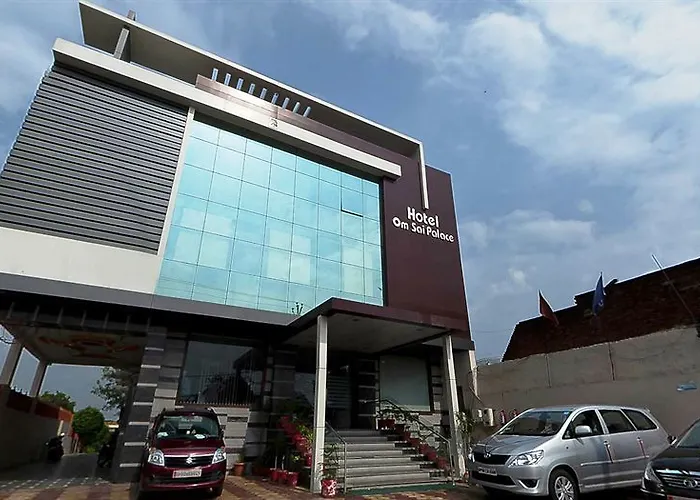 Hotel Om Sai Palace Agra 