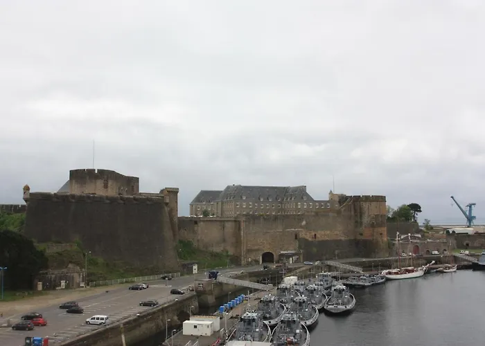 Hotel De La Rade Brest