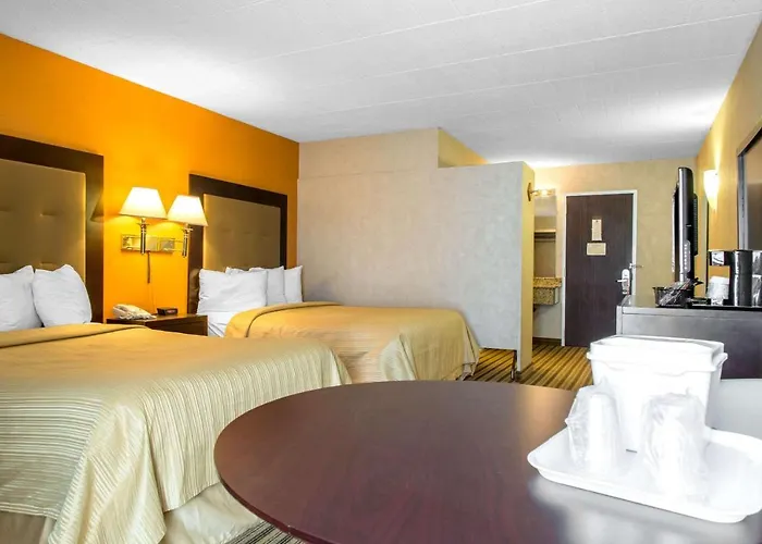 Quality Inn Windsor Locks