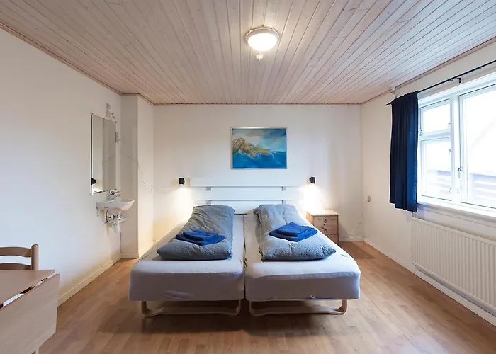 62N Guesthouse - City Center Tórshavn