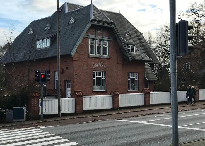 Casa Corner Bed & Breakfast Aalborg