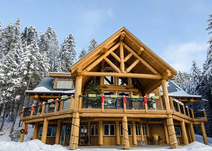 Golden Acres Mountain Lodge