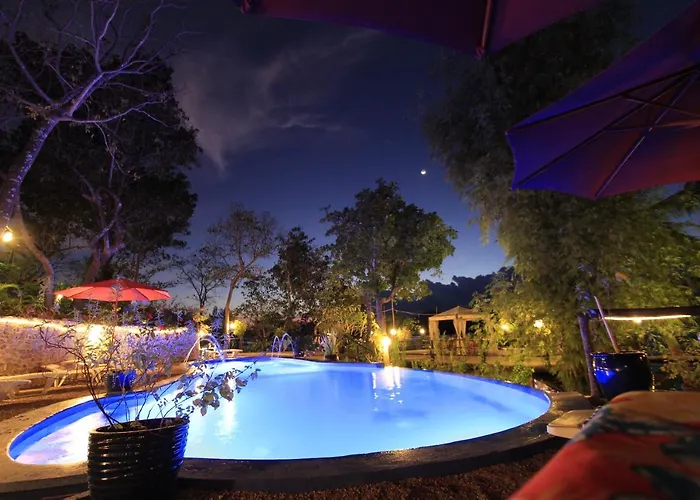 Discovery Island Resort Corón