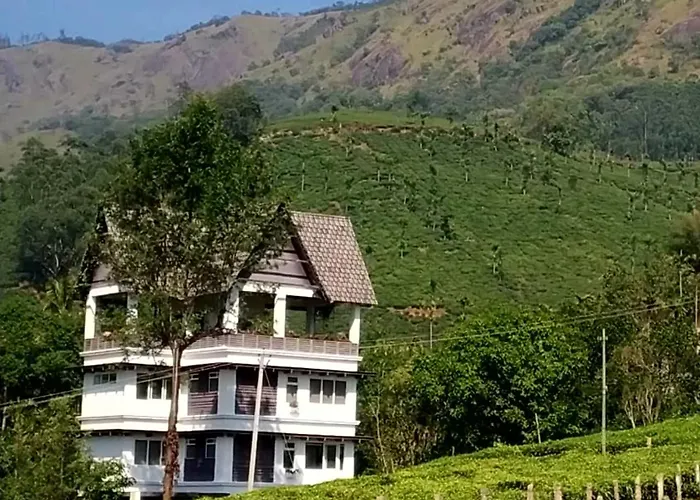 Gruenberg Tea Plantation Haus Bed & Breakfast Munnar