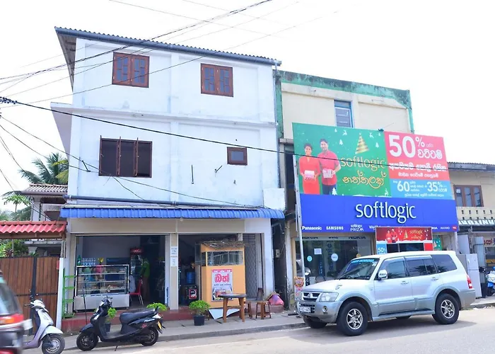 Roshan'S Guest House Hikkaduwa