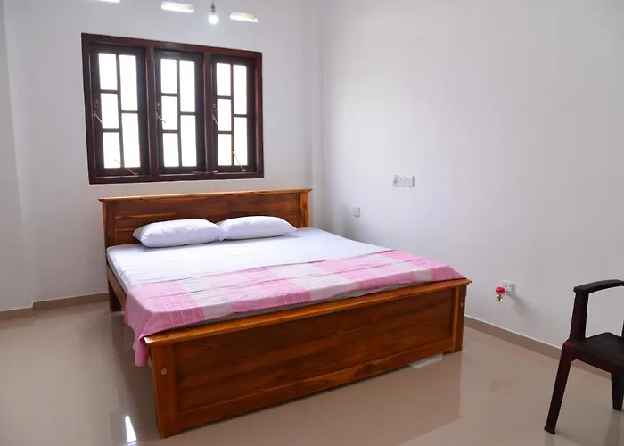 Roshan'S Guest House Hikkaduwa