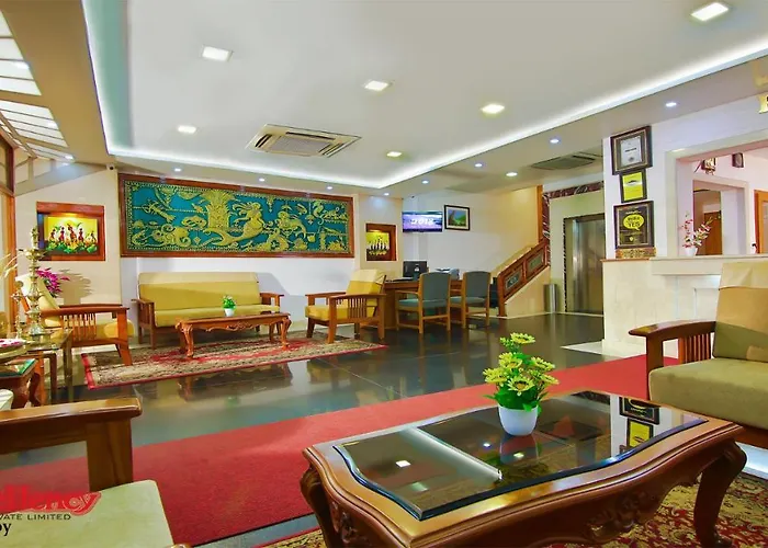 Hotel Excellency Kochi