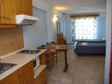 Alexis Pool Apartments Sidari