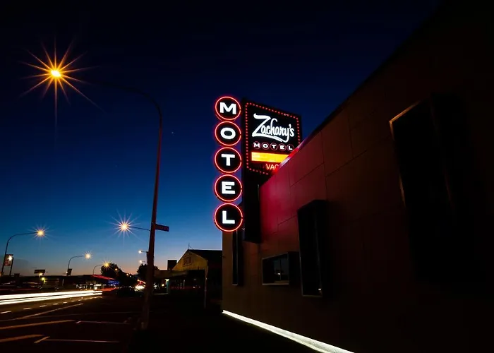 Zachary'S Motel Levin