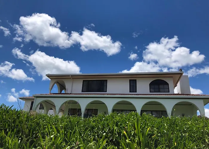 The Pillars Retreat Bed & Breakfast Taupo