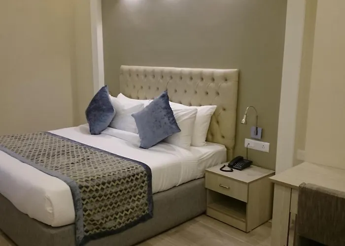Mango Hotels - Purple Brigade Bangalore