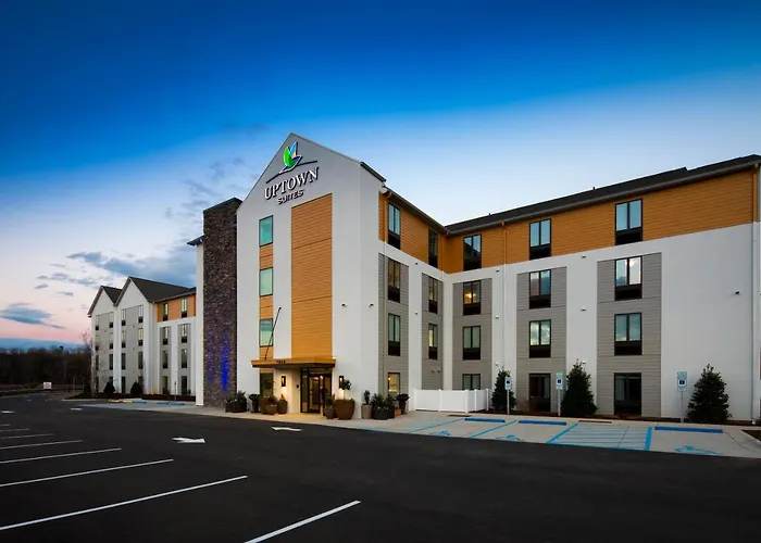 Uptown Suites Extended Stay Denver Co - Centennial