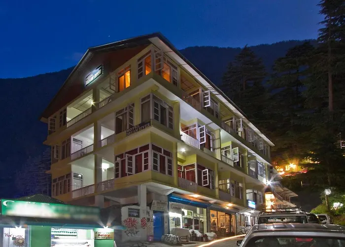 Hotel Dream River Manali 