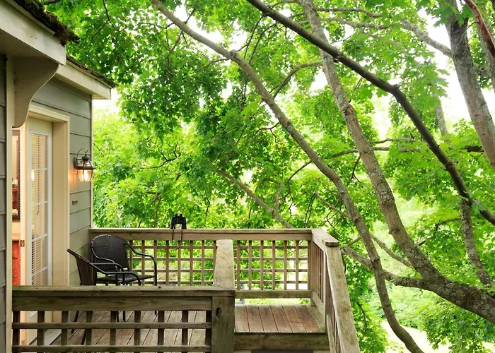 Inn And Cabins At Vaucluse Spring Stephens City