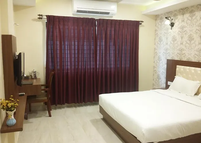 Hotel Mahalakshmi Residency Kolluru
