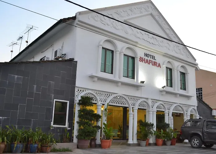 Hotel Shafura 1 Chukai