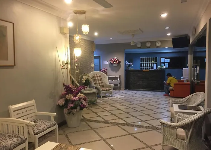 Hotel Shafura 1 Chukai