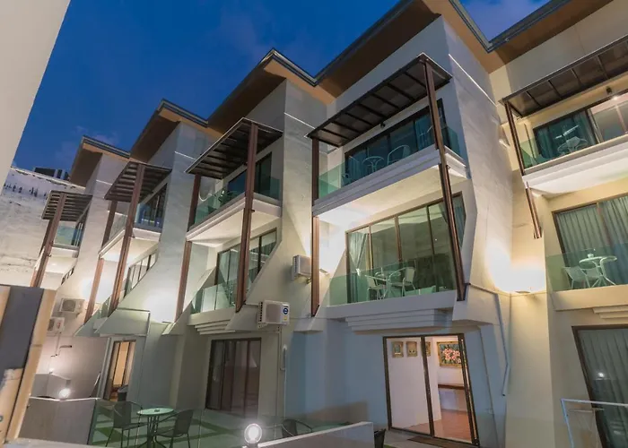 Destinaation Patong Boutique Hotel By The Sea