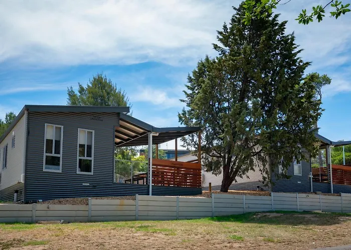 Big4 Castlemaine Gardens Hotel