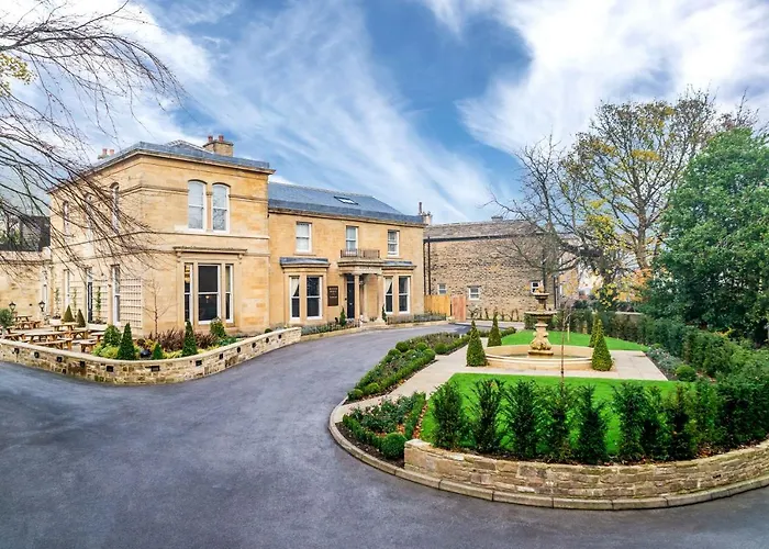 Manor House Lindley Hotel Huddersfield