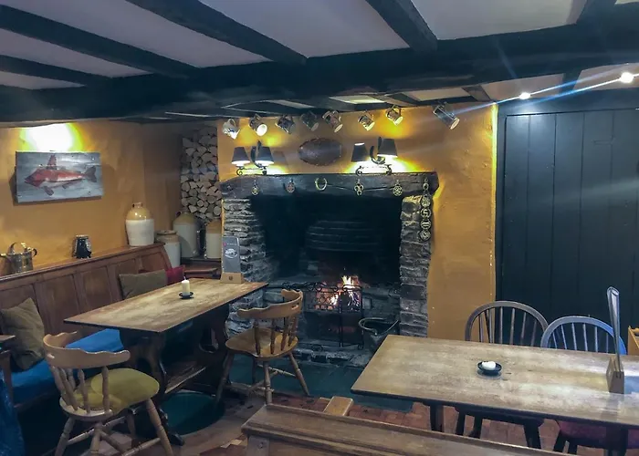 The Hoops Inn & Country Hotel Bideford