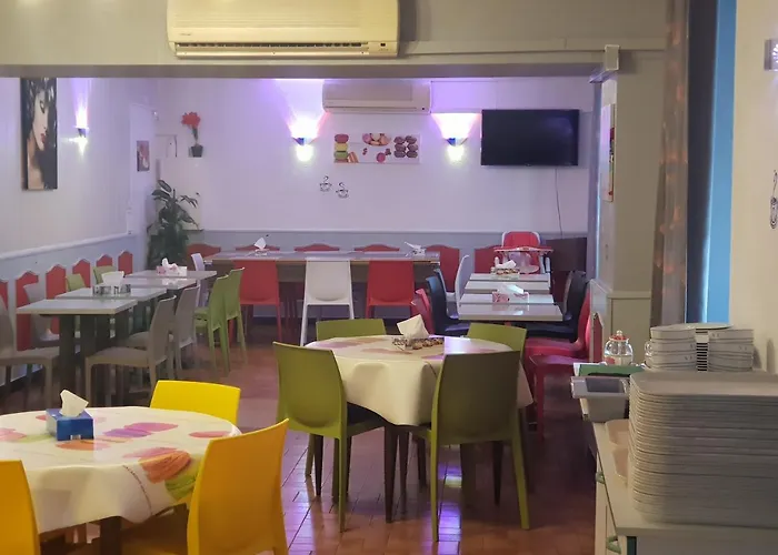 Hôtel Le Cheval Blanc Saint-Maixent-lʼÉcole