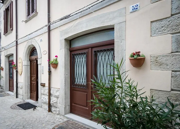 Borgo San Pietro Bed & Breakfast Agnone