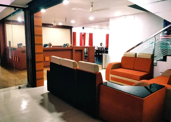 Prajapuri Hotel Thrissur