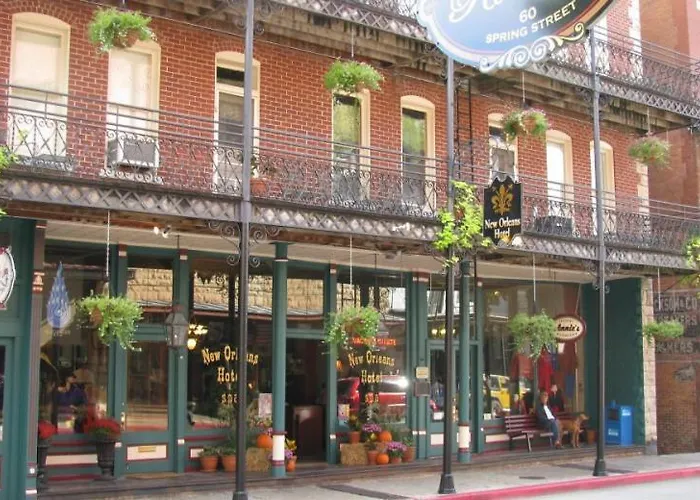 New Orleans Hotel Eureka Springs