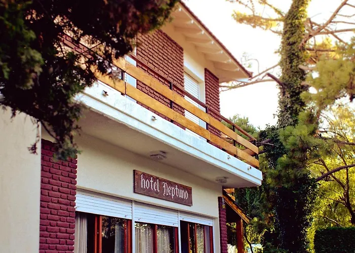Hotel Neptuno Vg Categoria 1 Estrella Villa Gesell