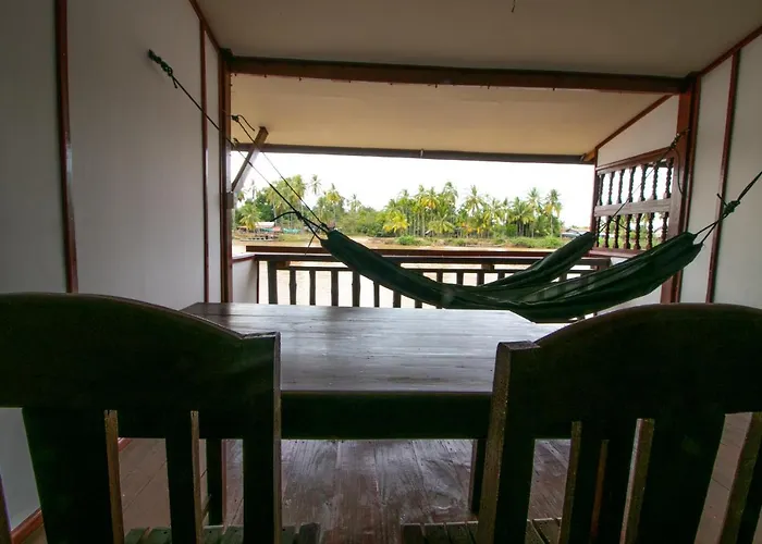 Dokchampa Guesthouse Ban Khon