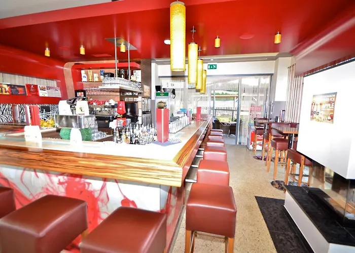 Hotel G.H. Knoll "Proellhofer" Cafe Bar Hills Fladnitz an der Teichalm