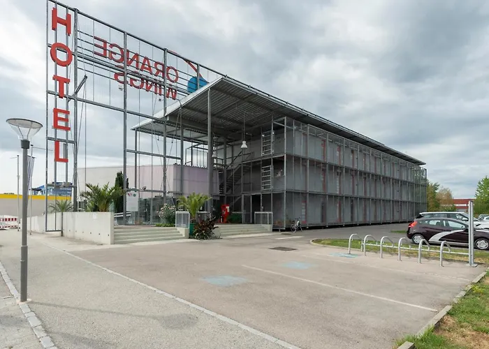 Hotel Orange Wings Krems