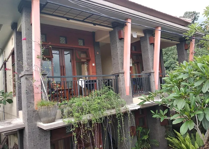 Utari House Hotel Ubud 