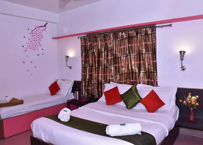 Rahi Hotel Mahabaleshwar